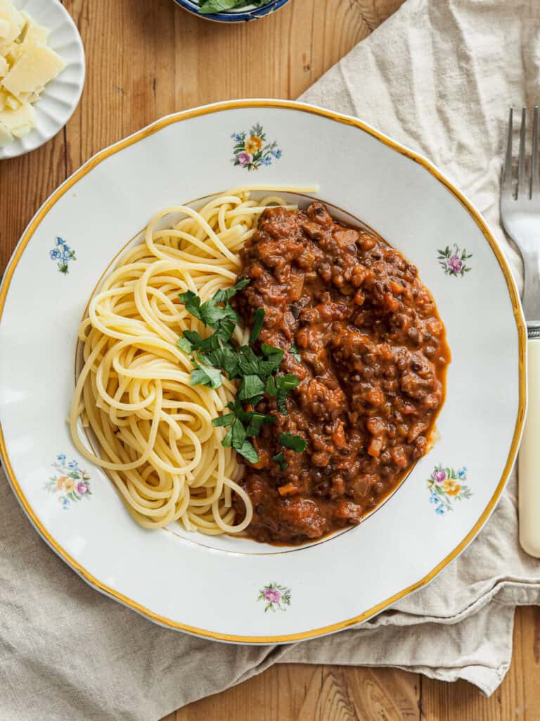 beluga bolognese anretning med persille